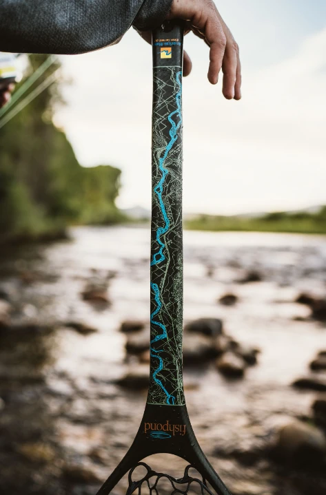 Fishpond Nomad Mid-Length Net - American Rivers Limited Edition 5 Fishpond Nomad Mid-Length Net - American Rivers Limited Edition - Image 3